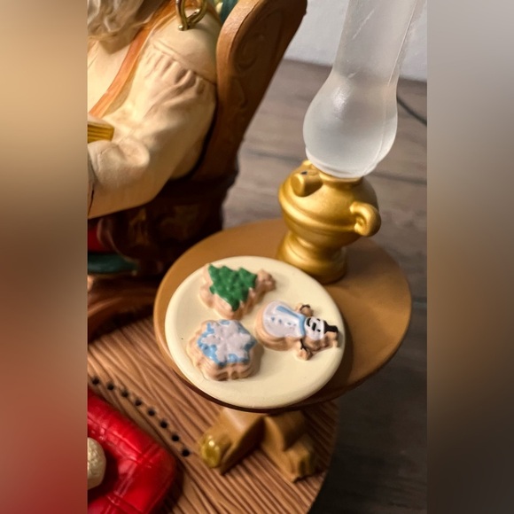 Hallmark NEW 2011 “Checking IT Twice” - Once Upon A Christmas Series #1 ornament - Picture 5 of 12